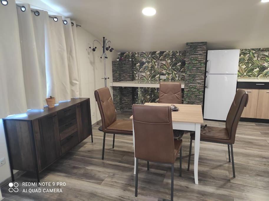 Apartament Σοφίτα Καλλύνω Saloniki Zewnętrze zdjęcie